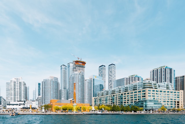 Toronto pre-construction condos